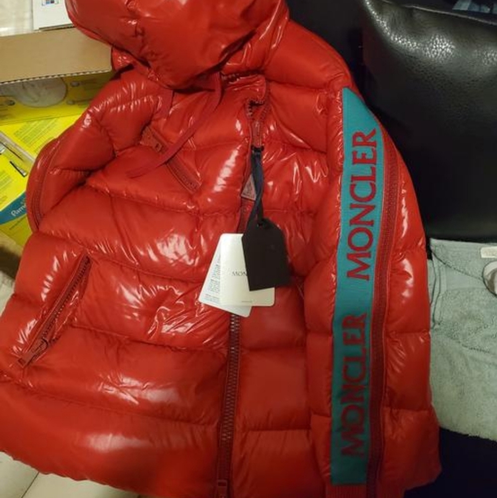 Moncler coat for Male or female